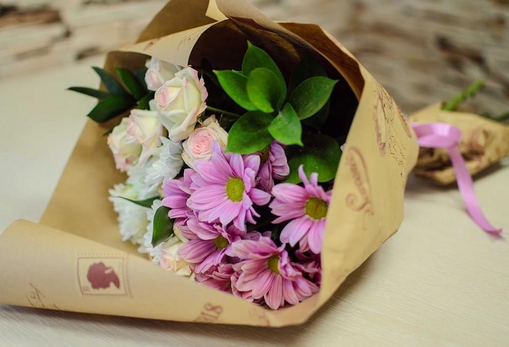 Букет цветов из: Розы и Хризантемы в Хабезе