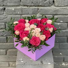 Цветочная композиция из Розы в коробке в Хабезе