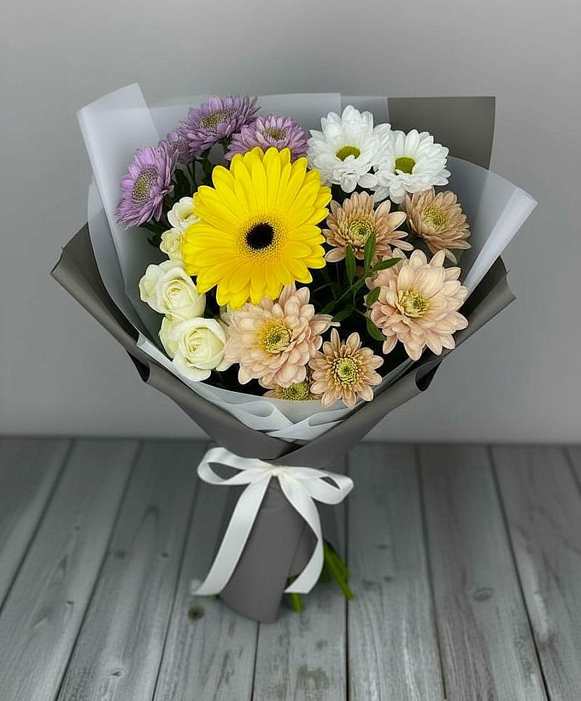 Букет цветов из: Розы, Герберы и Хризантемы в Хабезе