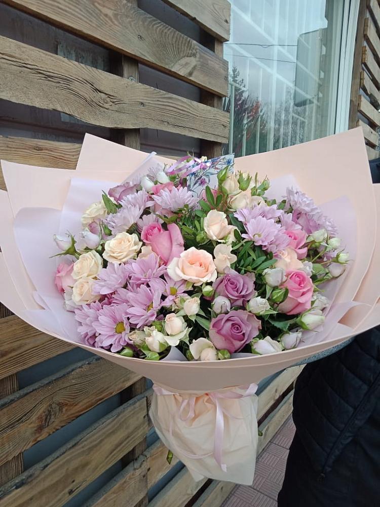 Букет цветов из: Розы и Хризантемы в Хабезе