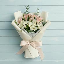 Букет цветов из:  Альстромерии в Хабезе