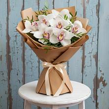 Букет цветов из:  Орхидеи и Розы в Хабезе