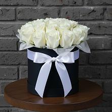 Цветочная композиция из Розы в шляпной коробке в Хабезе